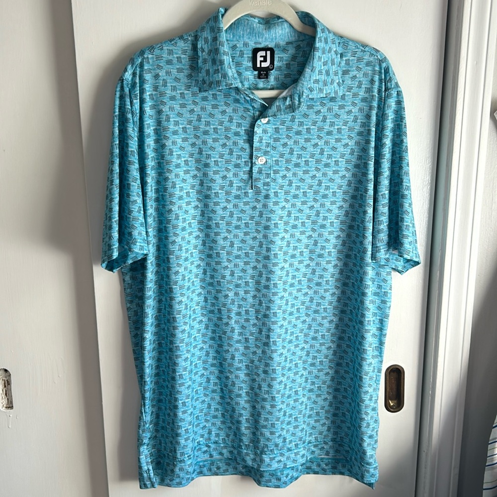 FJ polo size L